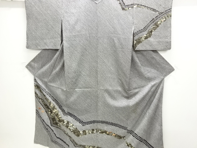 JAPANESE KIMONO / HOMONGI / EMBROIDERY / UME
